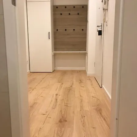 Patama Karli - Zentrales City-feeling Nahe Suedvorstadt, Uniklinik, Zoo Mit Balkon Und Wlan Kostenlos *