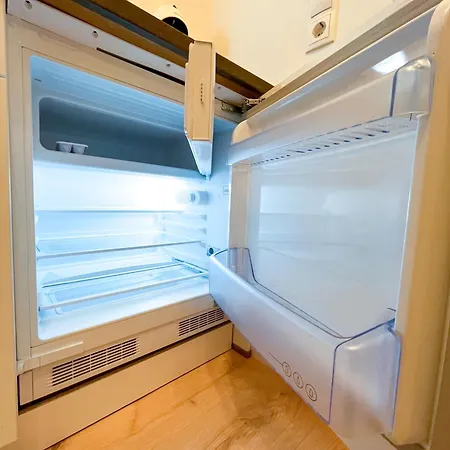 Patama Karli - Zentrales City-feeling Nahe Suedvorstadt, Uniklinik, Zoo Mit Balkon Und Wlan Kostenlos Leipzig