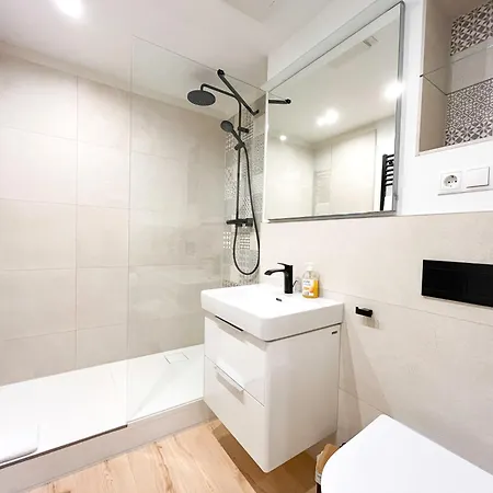 Patama Karli - Zentrales City-feeling Nahe Suedvorstadt, Uniklinik Apartment