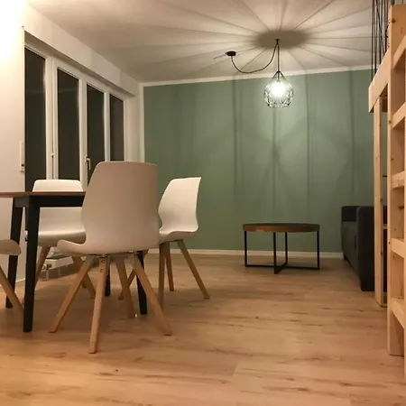 Apartment Patama Karli - Zentrales City-feeling Nahe Suedvorstadt, Uniklinik, Zoo Mit Balkon Und Wlan Kostenlos