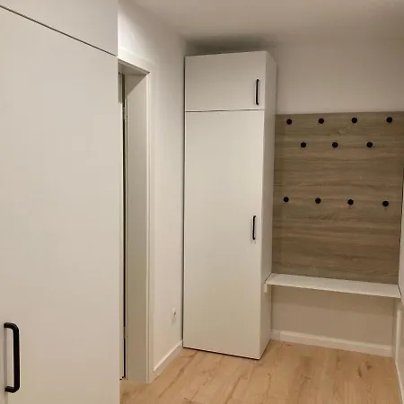 Apartment Patama Karli - Zentrales City-feeling Nahe Suedvorstadt, Uniklinik, Zoo Mit Balkon Und Wlan Kostenlos