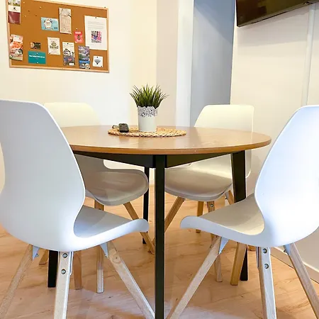 Apartment Patama Karli - Zentrales City-feeling Nahe Suedvorstadt, Uniklinik, Zoo Mit Balkon Und Wlan Kostenlos Leipzig