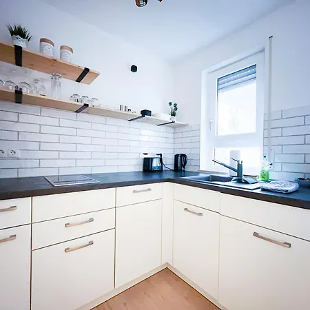 Patama Karli - Zentrales City-feeling Nahe Suedvorstadt, Uniklinik, Zoo Mit Balkon Und Wlan Kostenlos *