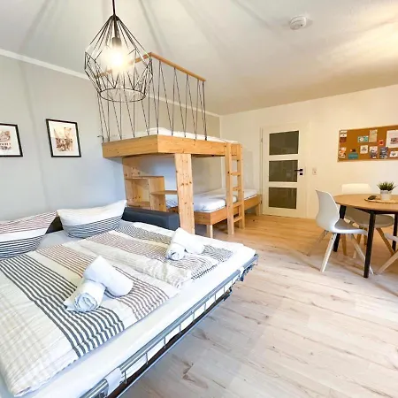 Patama Karli - Zentrales City-feeling Nahe Suedvorstadt, Uniklinik, Zoo Mit Balkon Und Wlan Kostenlos *